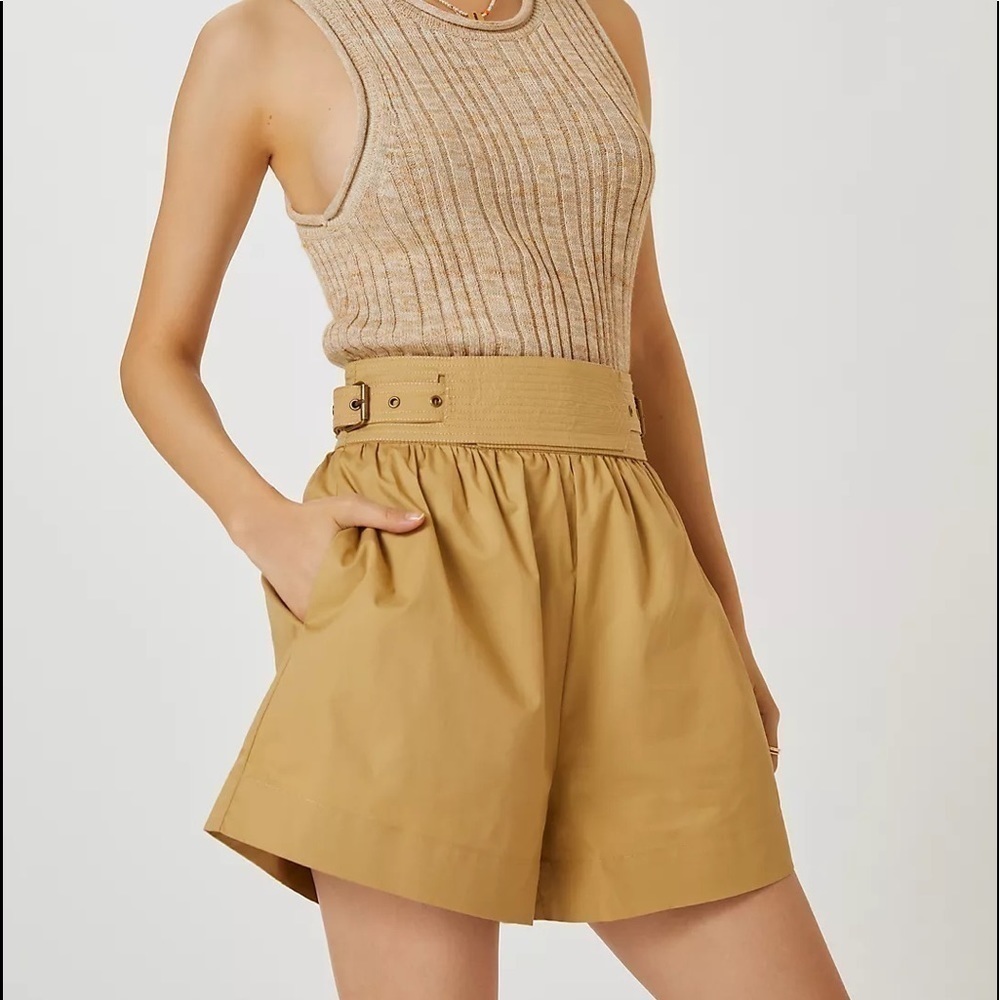 NWT - Anthropologie Moon River Buckle-Waist Shorts​​​​​​​​​​​